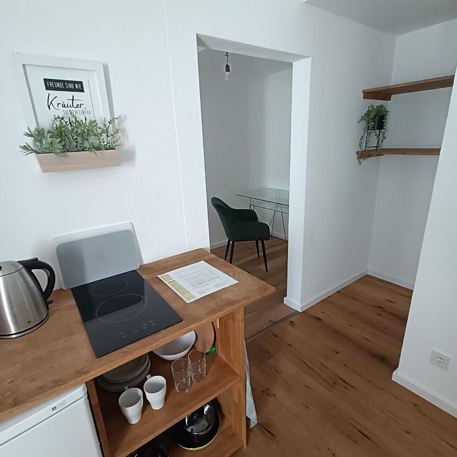 Apartments & Moeblierte Zimmer In Kahl Am Main, Kontaktloser Self Check-In, W-Lan, Schreibtisch, Duschbad, Kuechenzeile, Pkw-Plaetze Kültér fotó