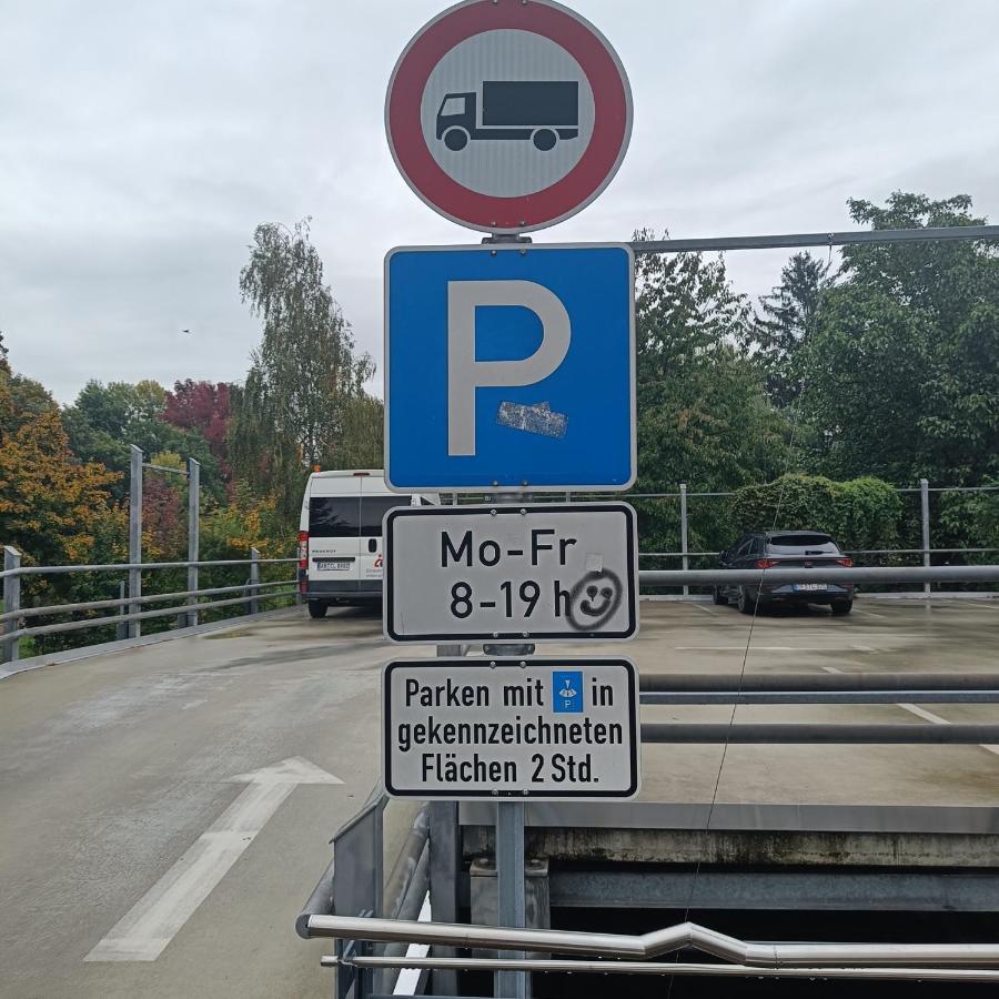 Apartments & Moeblierte Zimmer In Kahl Am Main, Kontaktloser Self Check-In, W-Lan, Schreibtisch, Duschbad, Kuechenzeile, Pkw-Plaetze Kültér fotó