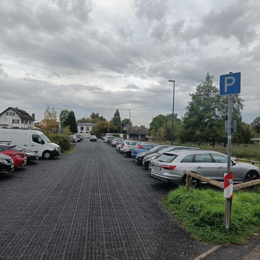 Apartments & Moeblierte Zimmer In Kahl Am Main, Kontaktloser Self Check-In, W-Lan, Schreibtisch, Duschbad, Kuechenzeile, Pkw-Plaetze Kültér fotó