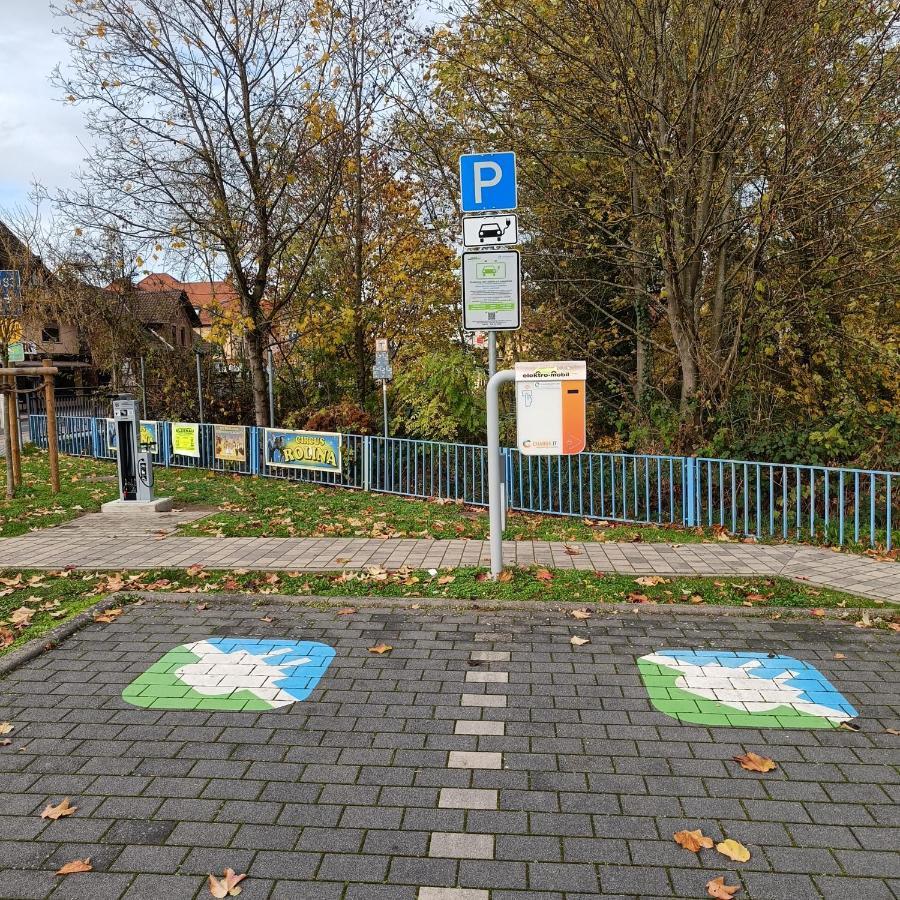 Apartments & Moeblierte Zimmer In Kahl Am Main, Kontaktloser Self Check-In, W-Lan, Schreibtisch, Duschbad, Kuechenzeile, Pkw-Plaetze Kültér fotó