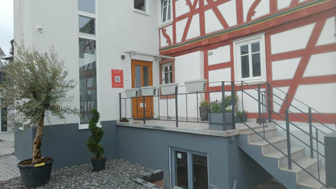 Apartments & Moeblierte Zimmer In Kahl Am Main, Kontaktloser Self Check-In, W-Lan, Schreibtisch, Duschbad, Kuechenzeile, Pkw-Plaetze Kültér fotó